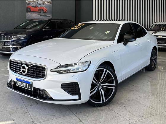VOLVO S60 2.0 T8 R-DESIGN HÍBRIDO 4P AUTOMÁTICO